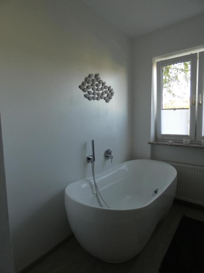 WOHNUNG JULIANA LÄUFER´s CHIEMSEE HOLIDAY HOME Gstadt Gstadt am Chiemsee Exterior foto