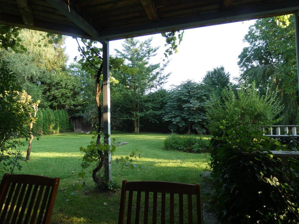 WOHNUNG JULIANA LÄUFER´s CHIEMSEE HOLIDAY HOME Gstadt Gstadt am Chiemsee Exterior foto